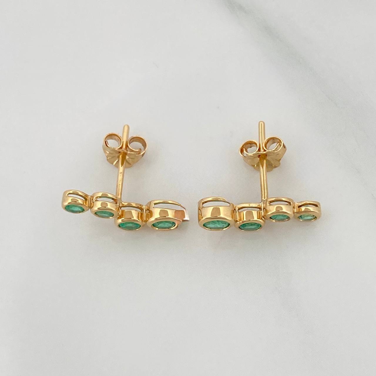 Stud Earrings Circles Emeralds 64Pts 2.25 g / in / 14 mm Yellow Gold 18K