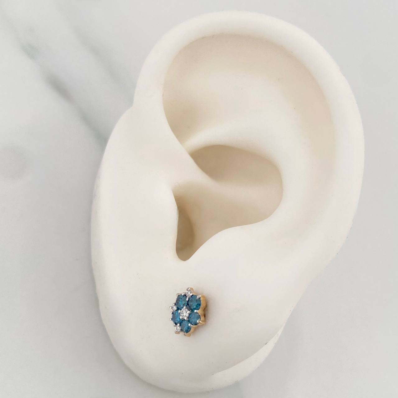 Stud Earrings Flower Diamonds 44Pts 1.55 g / in / 4.1 mm Two Golds Yellow White 18K