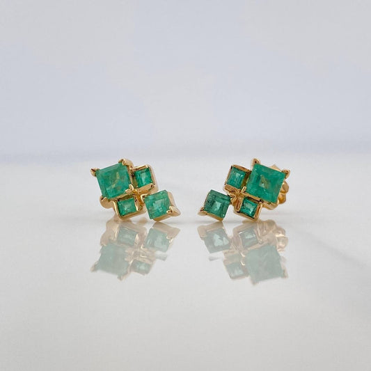 Stud Earrings Sparkle Emeralds 73Pts 1.8 g / in / 5.8 mm Yellow Gold 18K