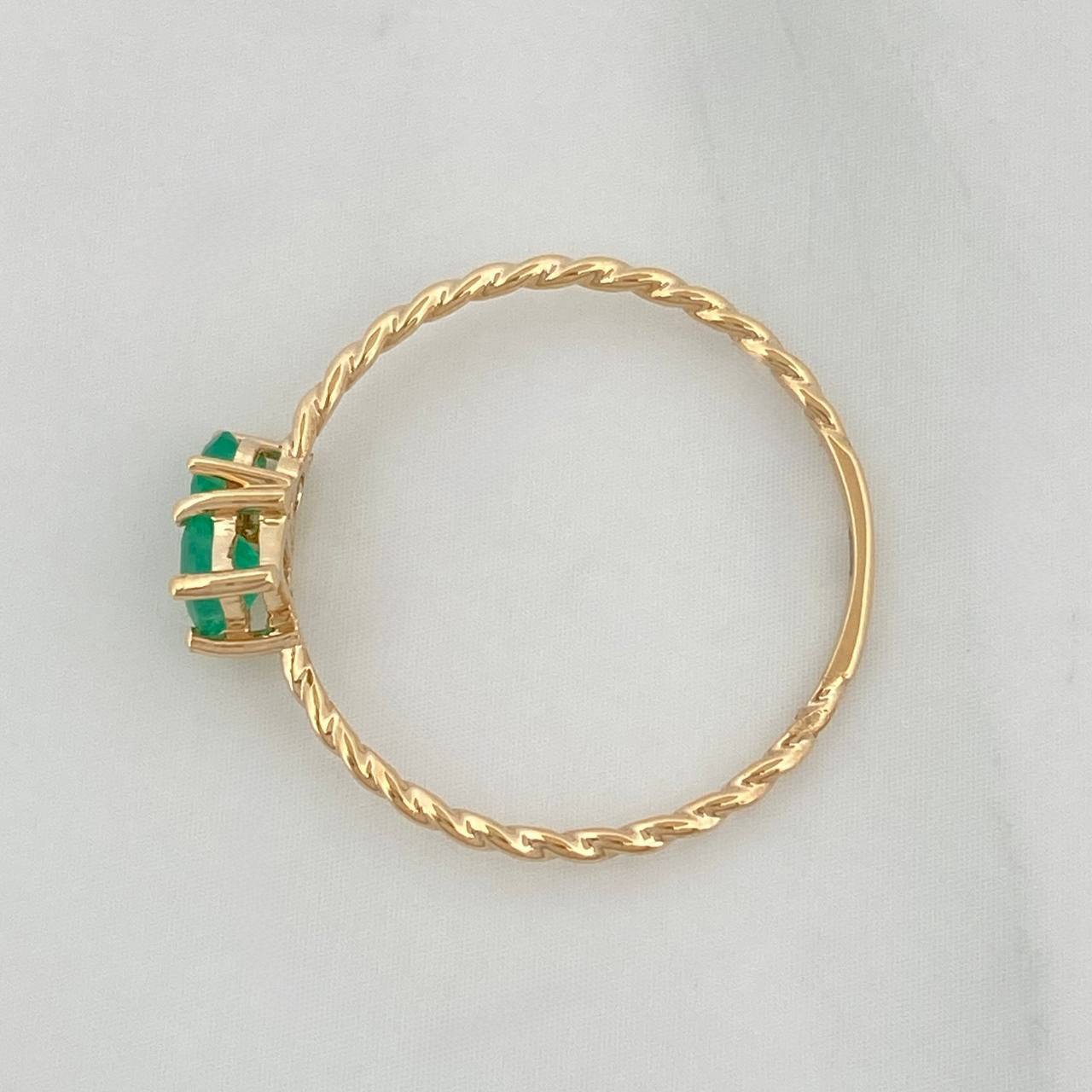 Emerald Figures Ring 29Pts 0.95 g / T7 1/4 18K Yellow Gold