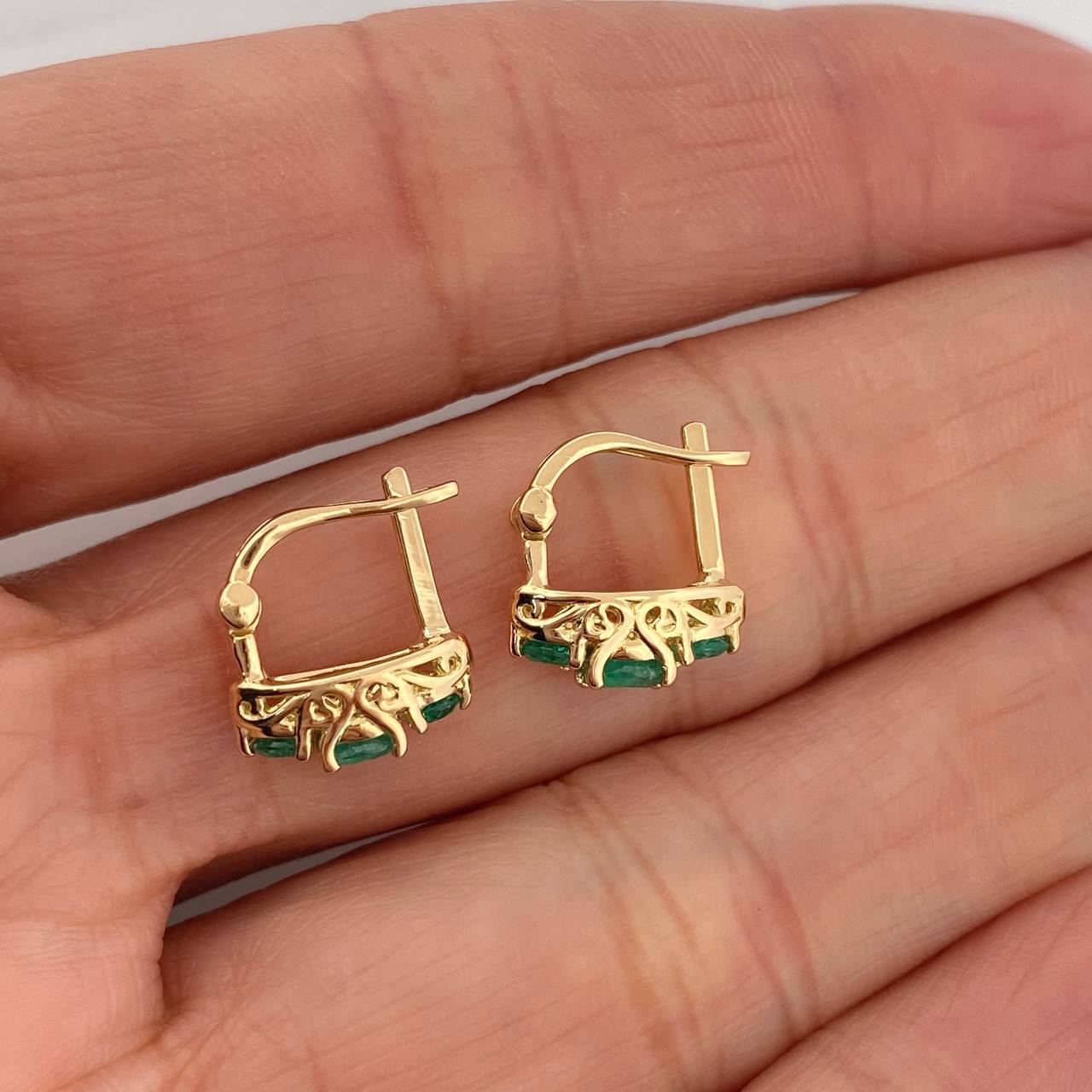 Candongas Trono Esmeralda 71Pts 2.65 g / 1/2 in Oro Amarillo 18K