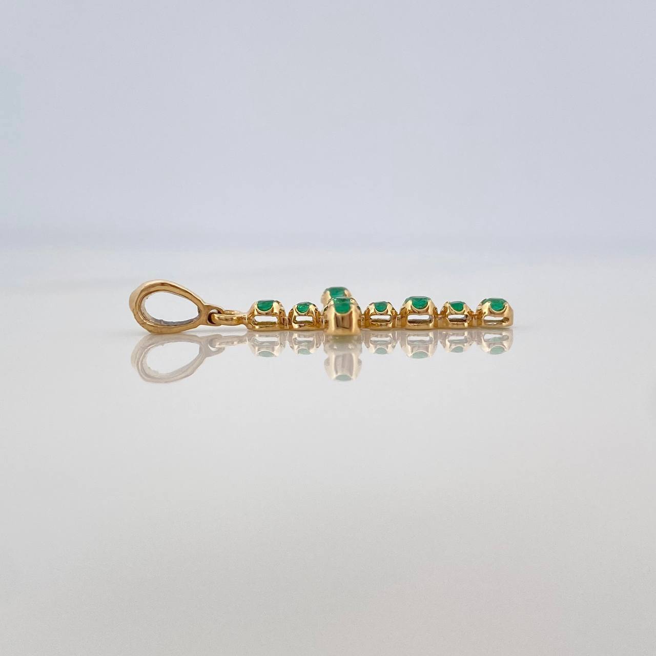 Pendant Dense Cross Emeralds 22Pts 1 g / 1 1/4 in 18K Yellow Gold