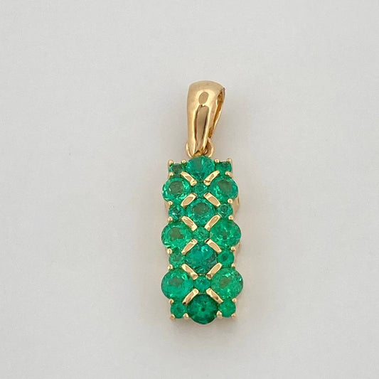 Pendant Flower Line 21 Emeralds 75Pts 1.7 g / 3/4 in Yellow Gold 18K
