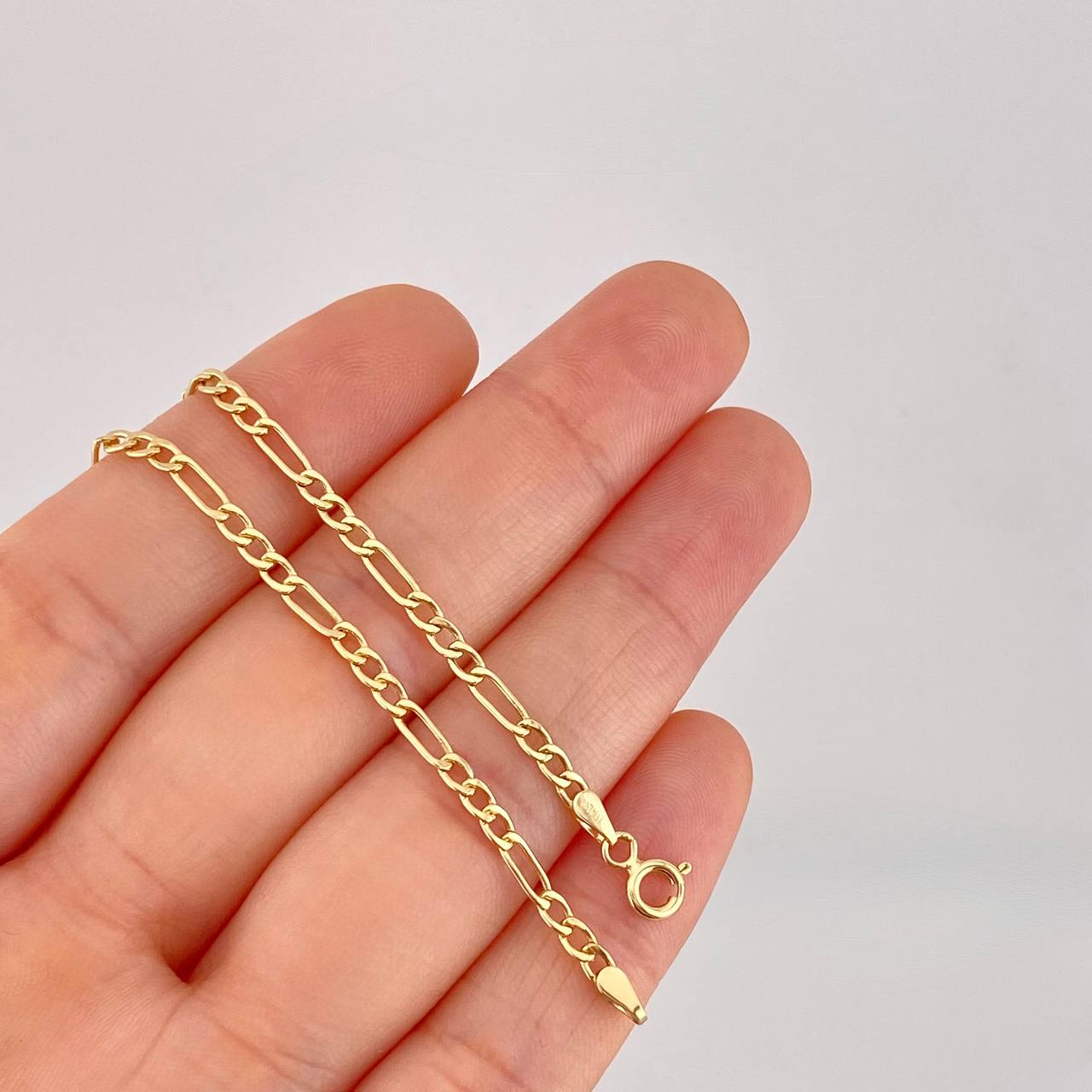 Figaro Chain 2.75g / 18 in / 2.5mm Yellow Gold 18K