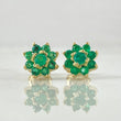 Daisy Flower Stud Earrings Emeralds 50pts 2.15gr / 18K Gold ©