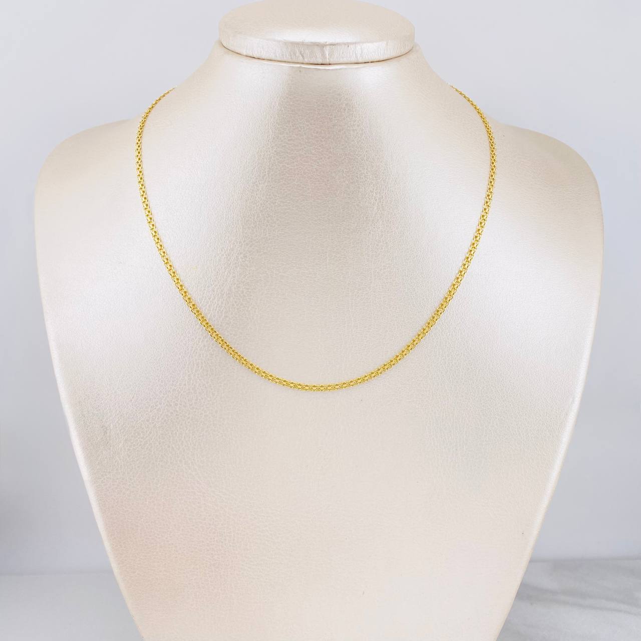 Cadena China 3.85g / 16 in / 2.1mm Oro Amarillo 18K