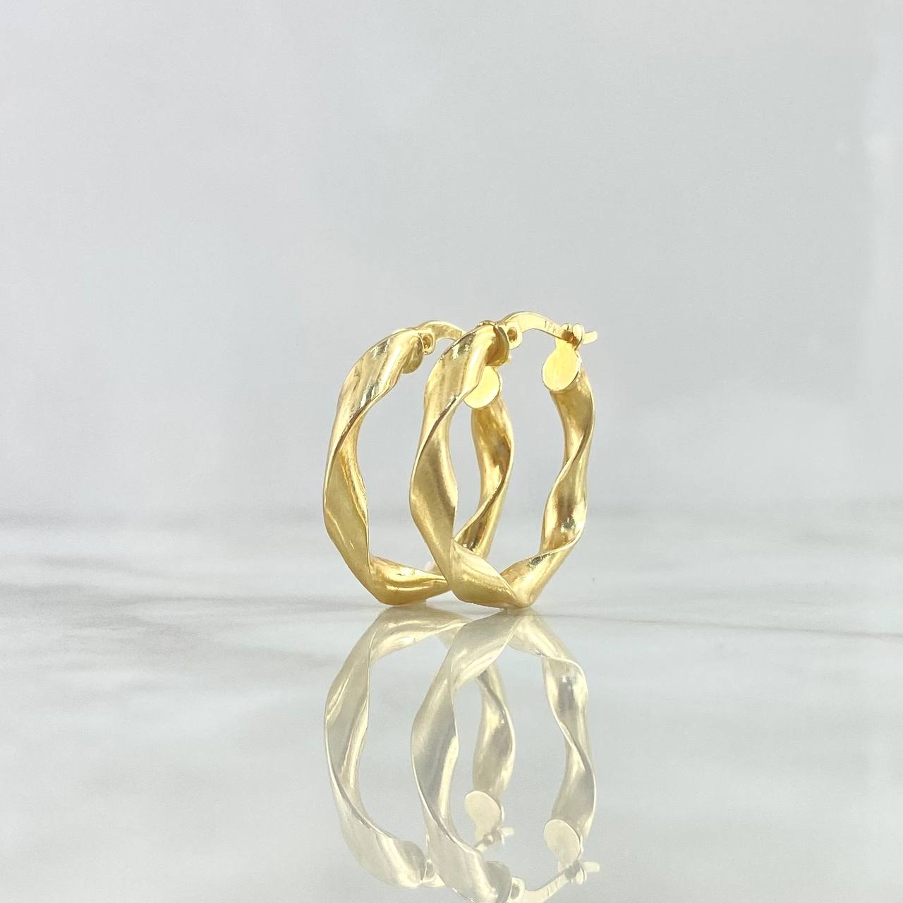 Hoop Earrings Beautiful 2.35gr / 2.3cm / Polished Yellow Gold