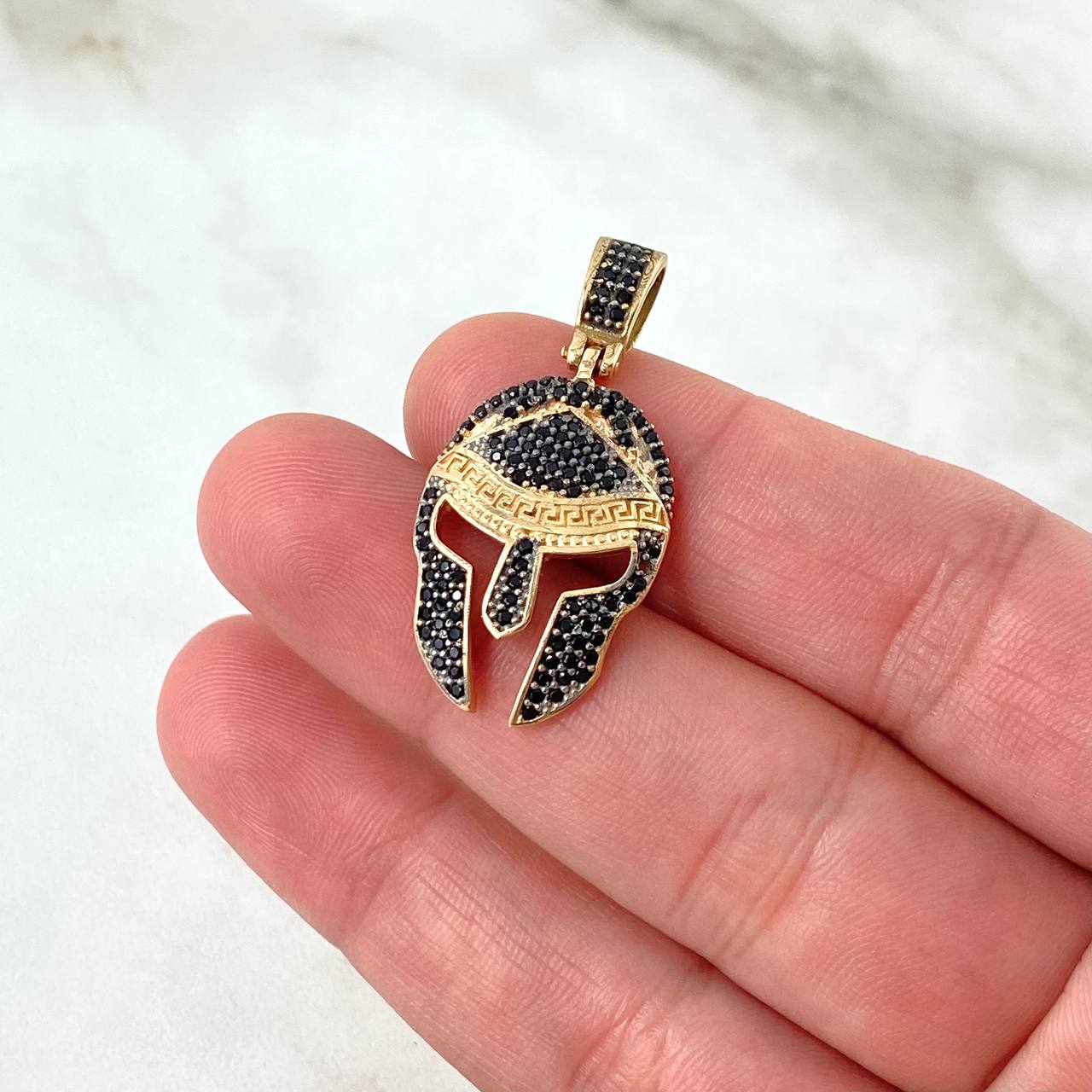 Pendant Spartan Helmet 5gr / 3.5cm / Black Zircons Two Yellow White Golds