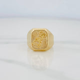 God Signet Ring 3.45 g / Size 8 3/4 Yellow Gold 18K