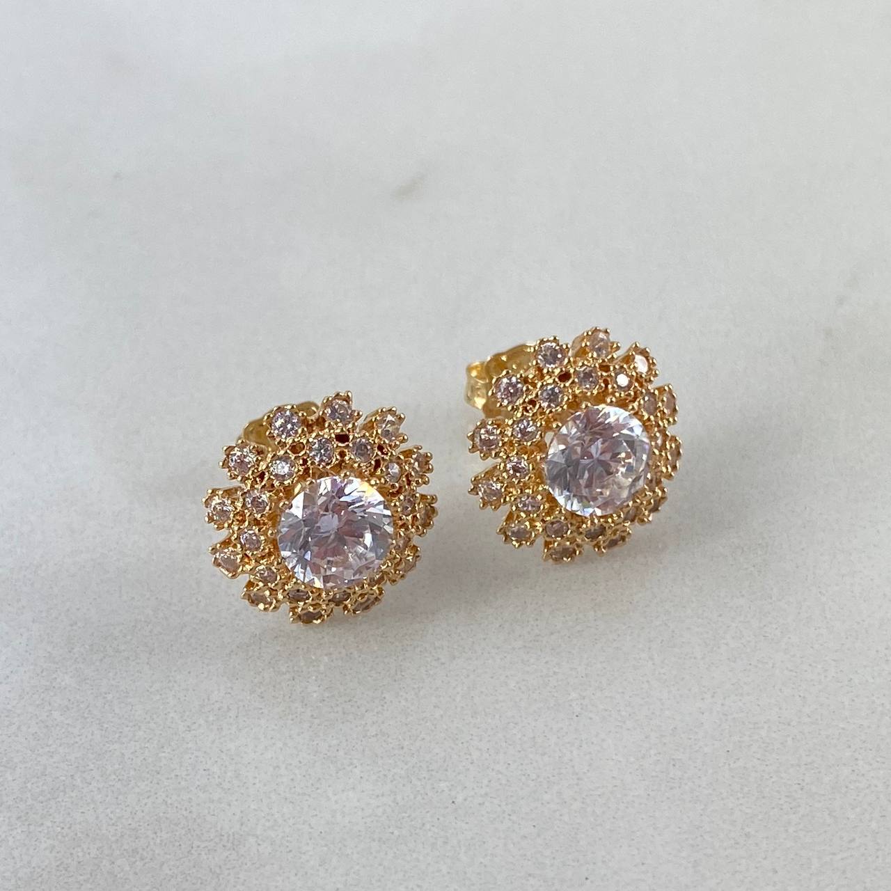 Stud Earrings Lotus Flower 4.35gr / White Zircons Yellow Gold©