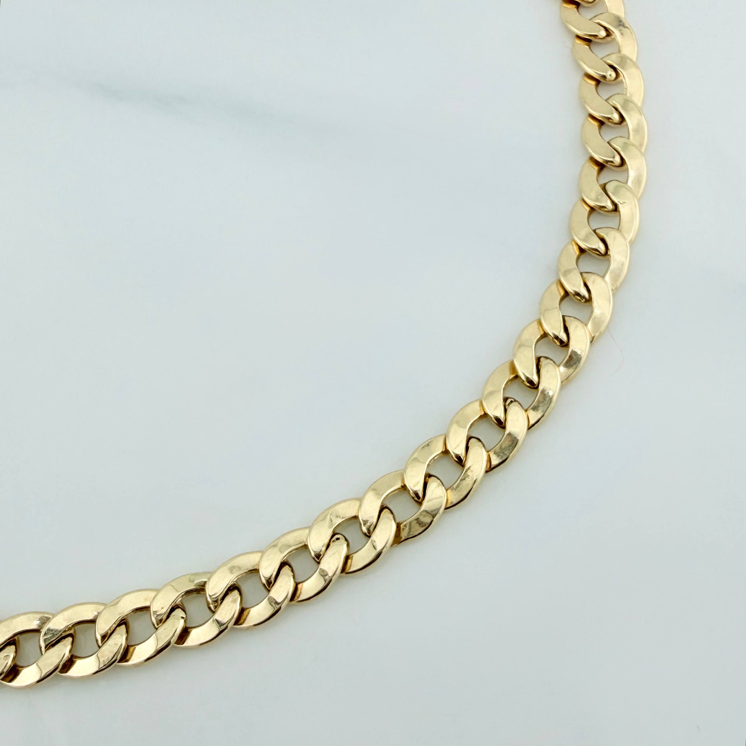 Pulso Cubana 5.7 g / 7 3/4 in / 4.84 mm Oro Amarillo 18K