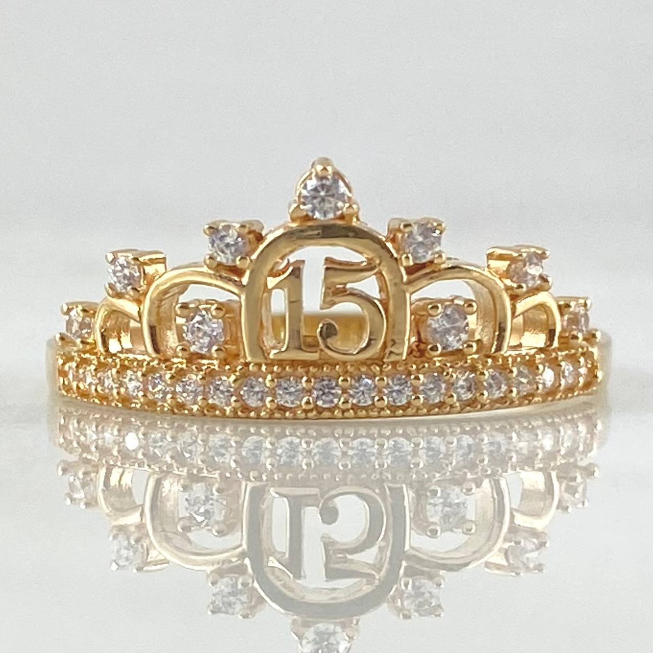 Crown Ring 15s 2.1gr / Size 8 / 18K Gold