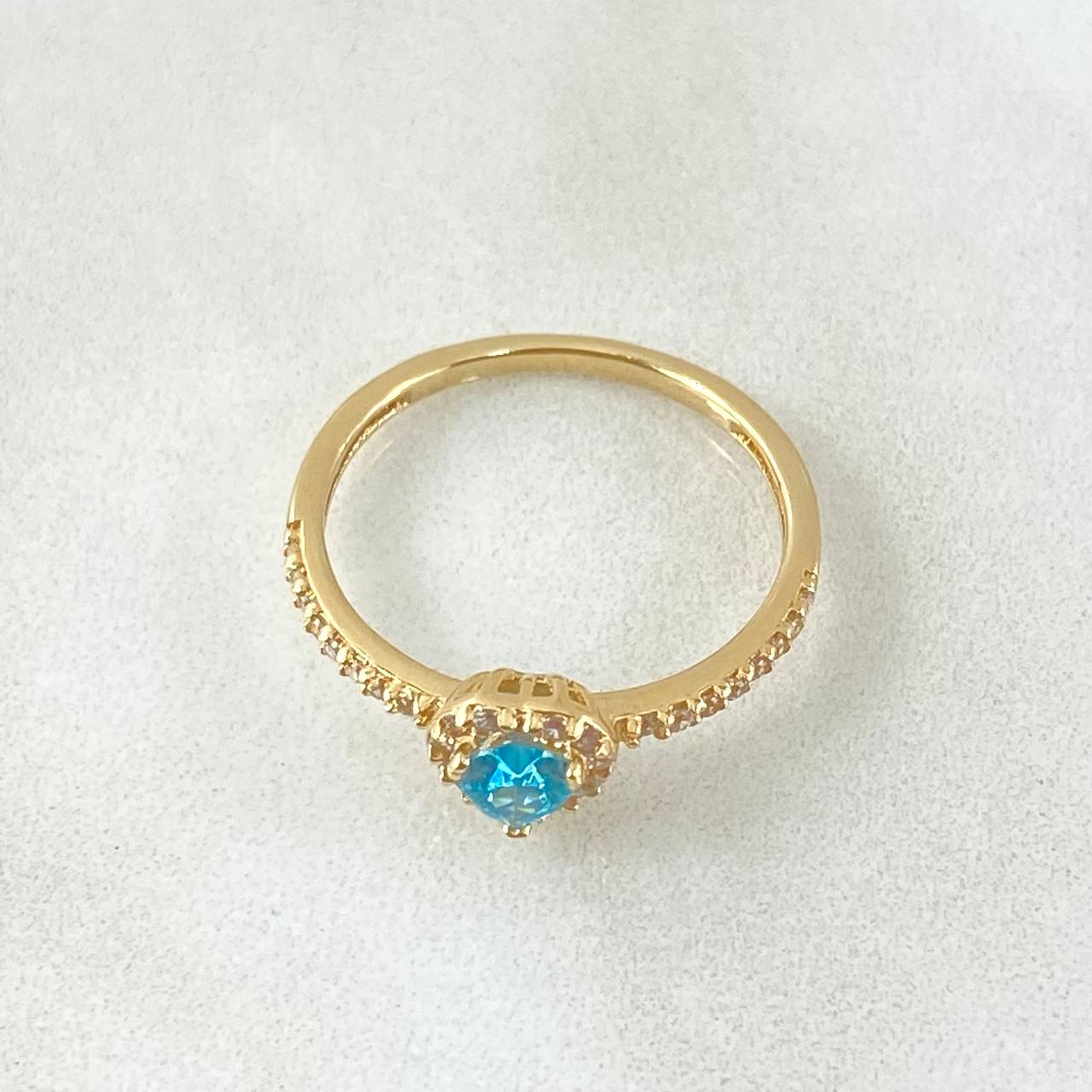 Heart Halo Solitaire Ring 1.75gr / Size 6 1/4 / 18K Gold