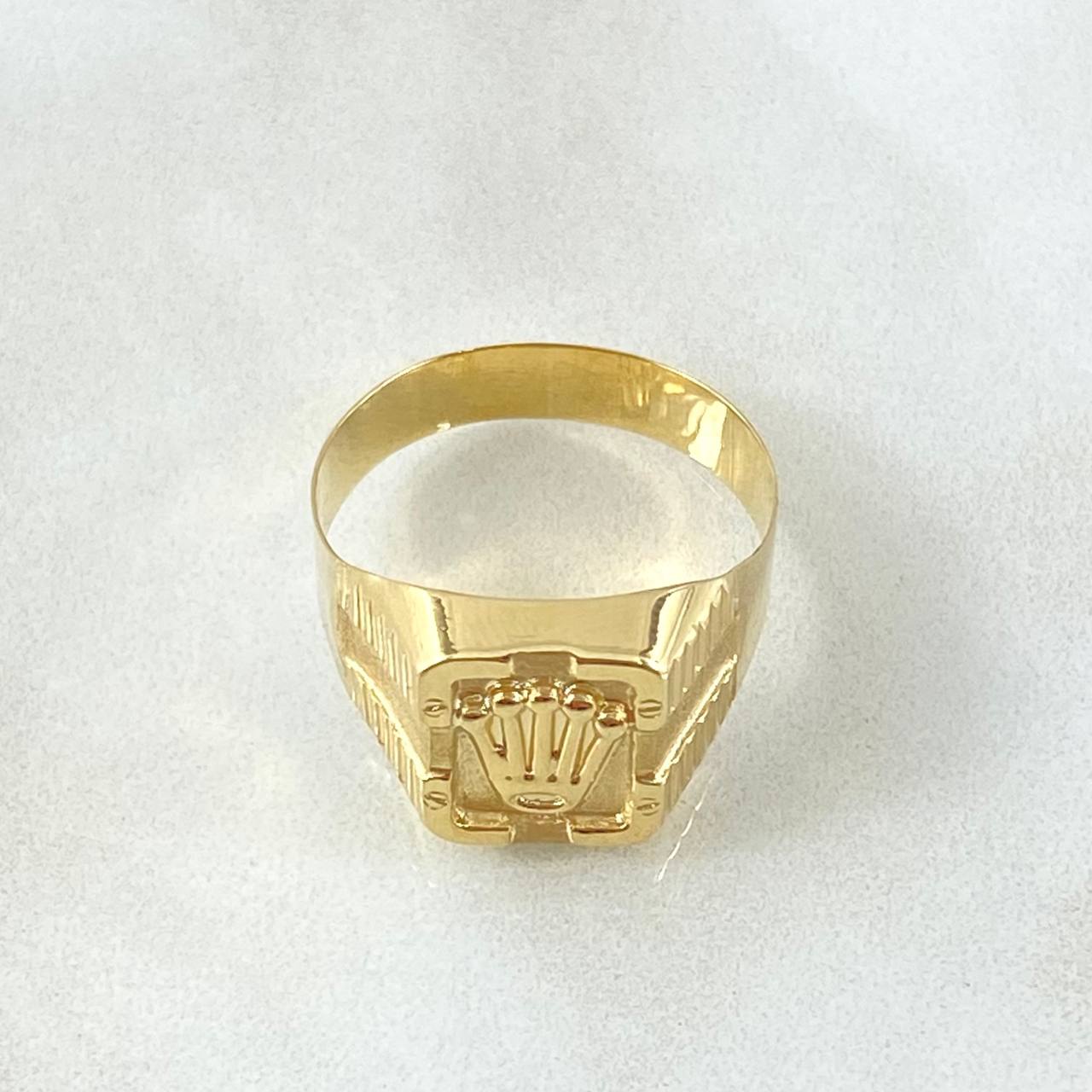Cubicular Crown Ring 2.45gr / Size 9 3/4 / 18K Gold