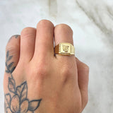 Anillo Rectangulo San Miguel Arcangel 1.75gr / T6 / Oro Amarillo 18K ©