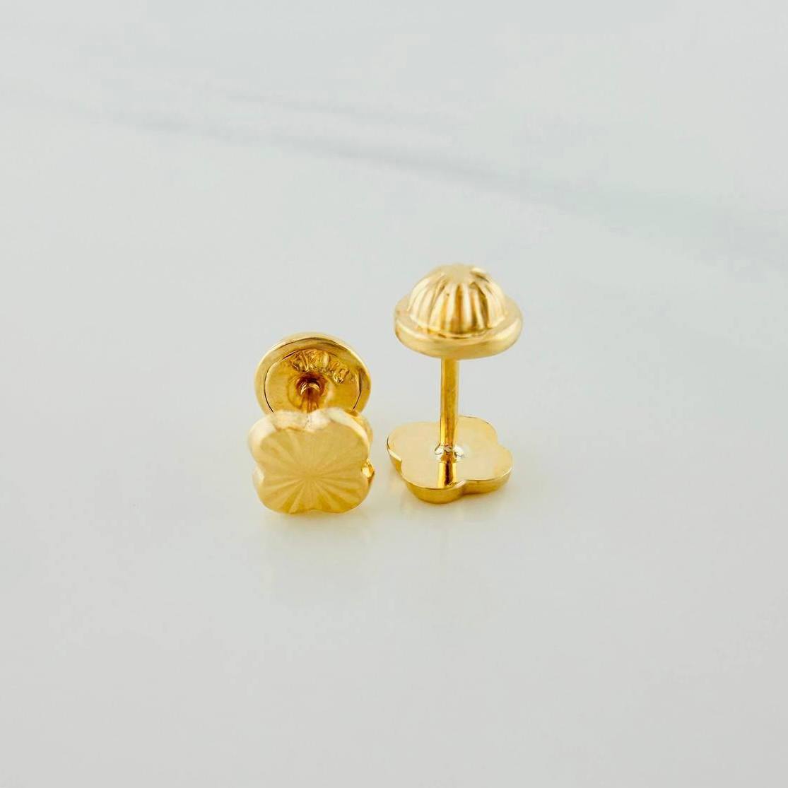 Topos Trébol Diamantados 0.6 g / in / 5.28 mm Oro Amarillo 18K