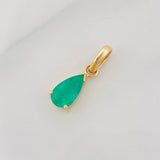 Dije Lagrima esmeralda 0.49 pts Esmeralda 1pts 0.55g / 1/2 in Oro Amarillo 18K