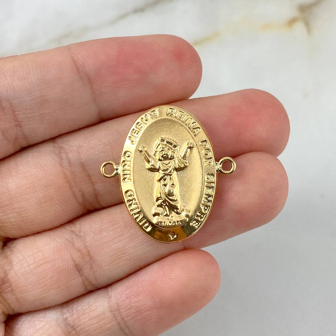 Charm Divino Niño 1.9gr / 2.4cm / Matte Yellow Gold