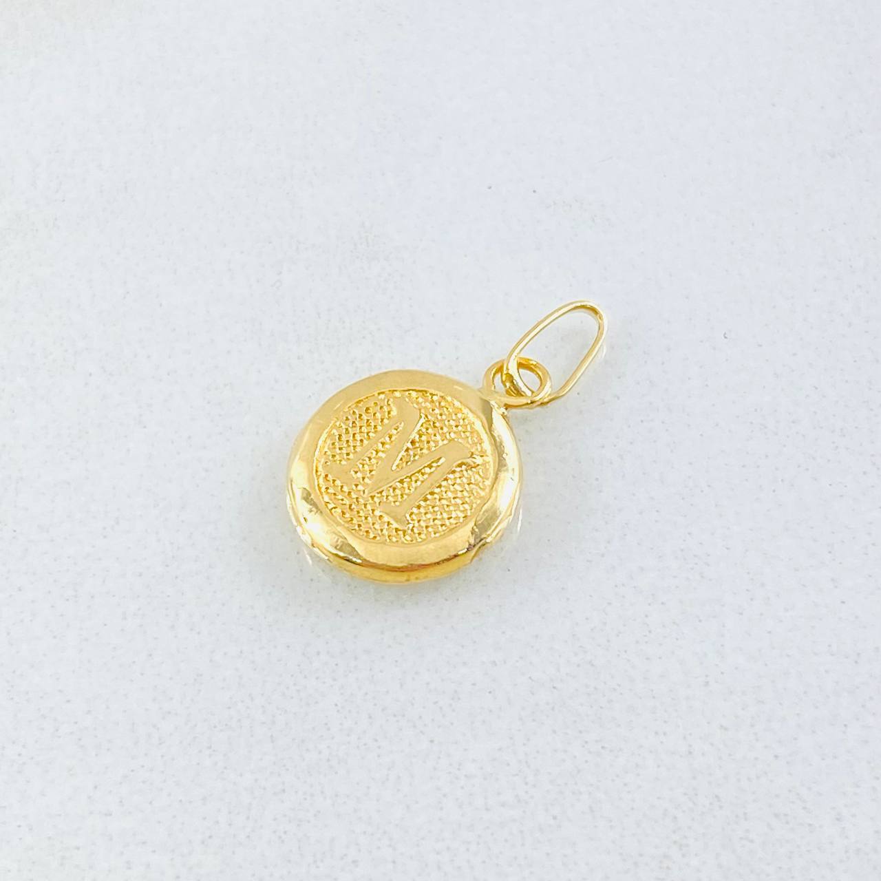 Pendant Letter Circle M 0.4 g / 3/4 in Yellow Gold 18K