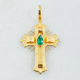 Dije Crúz de Altar Esmeralda 18pts 1.75gr / 1 1/4 in / Oro Amarillo 18K