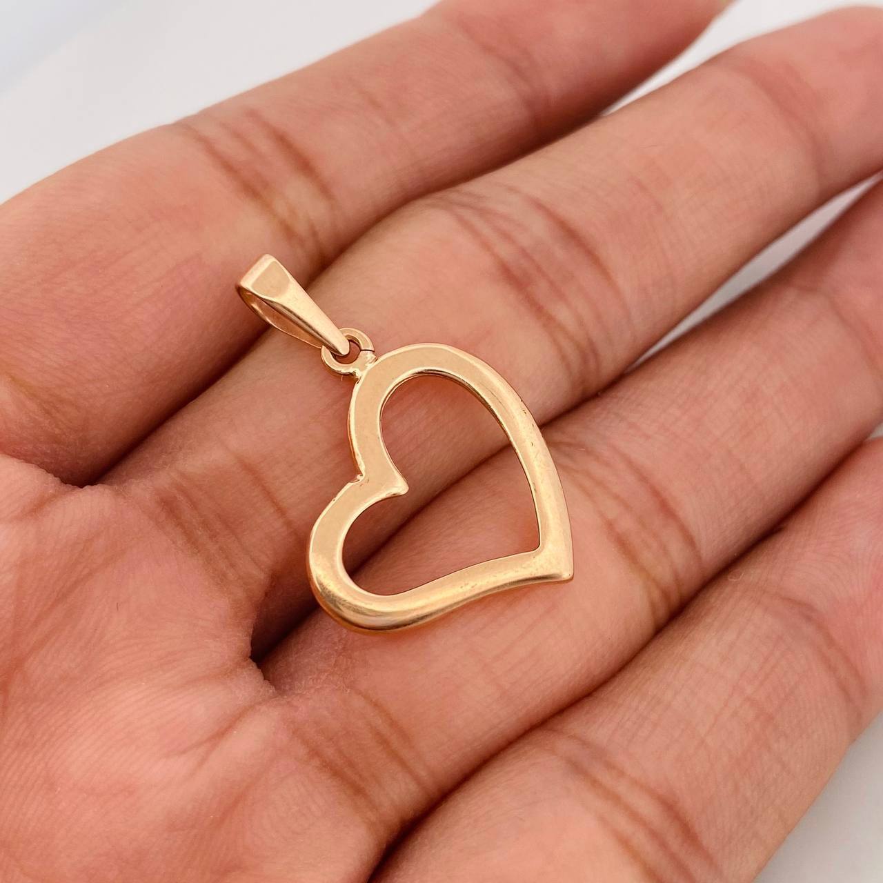 Dije Silueta Corazón 1.55g / 1 in Oro Rosa 18K