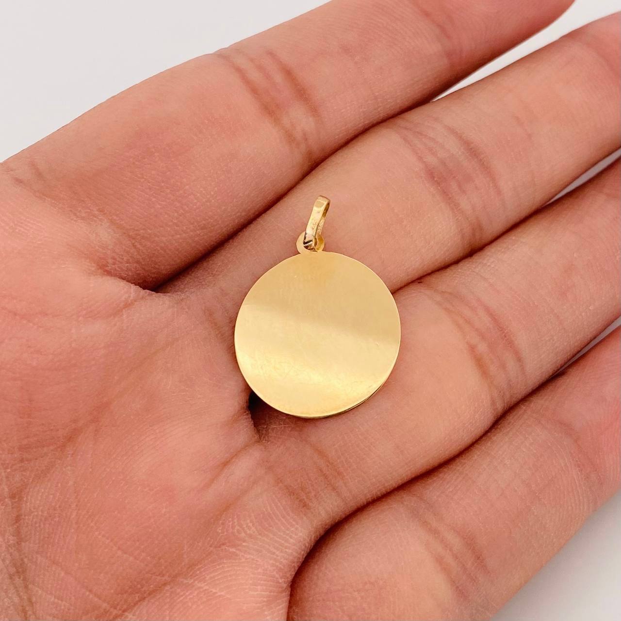 Dije Placa Circulo 1.1g / 1 in Oro Amarillo 18K