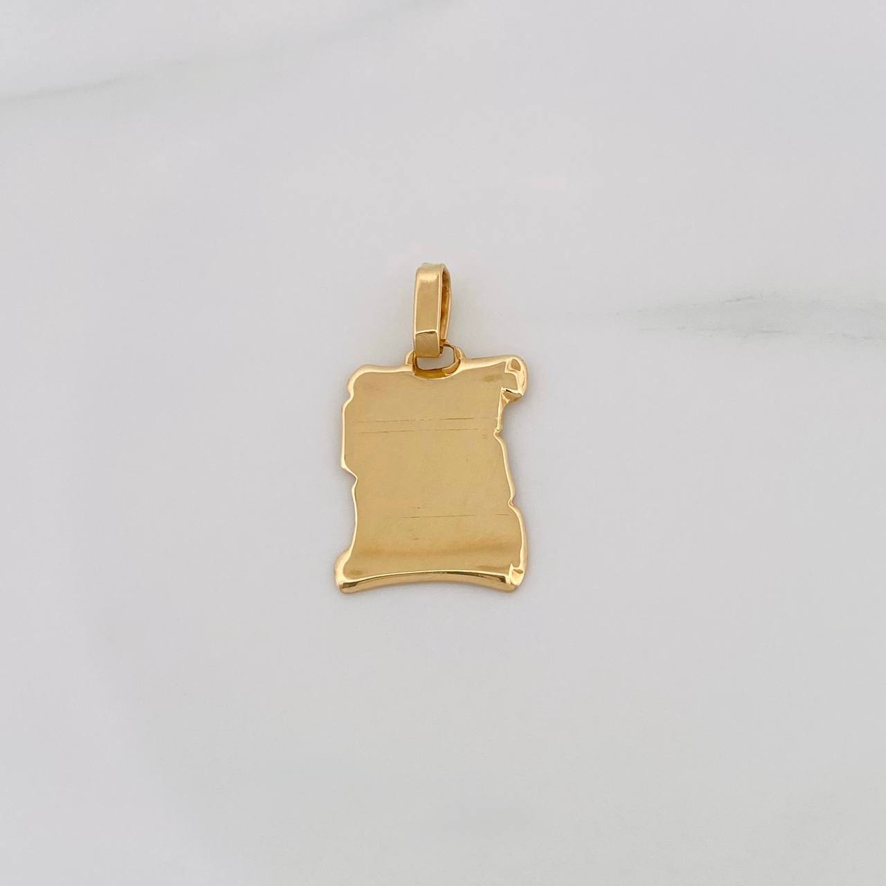 Dije Placa Pergamino 1.65g / 1 in Oro Amarillo 18K