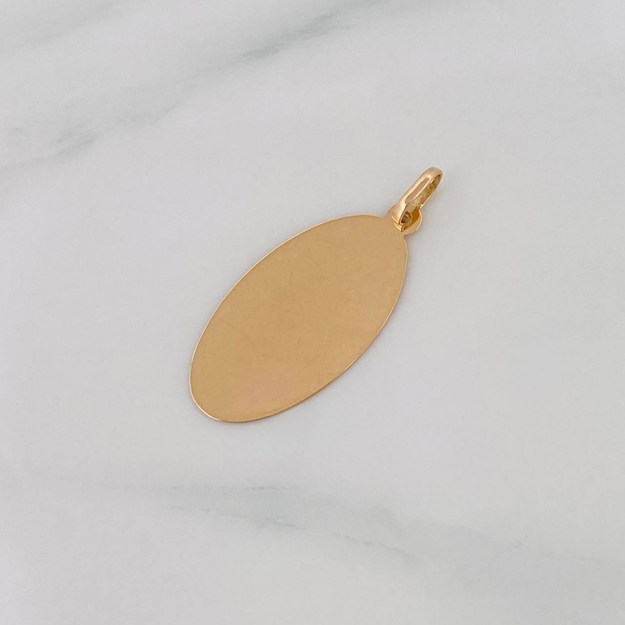 Pendant Oval Plate 0.75g / 1 in Yellow Gold 18K