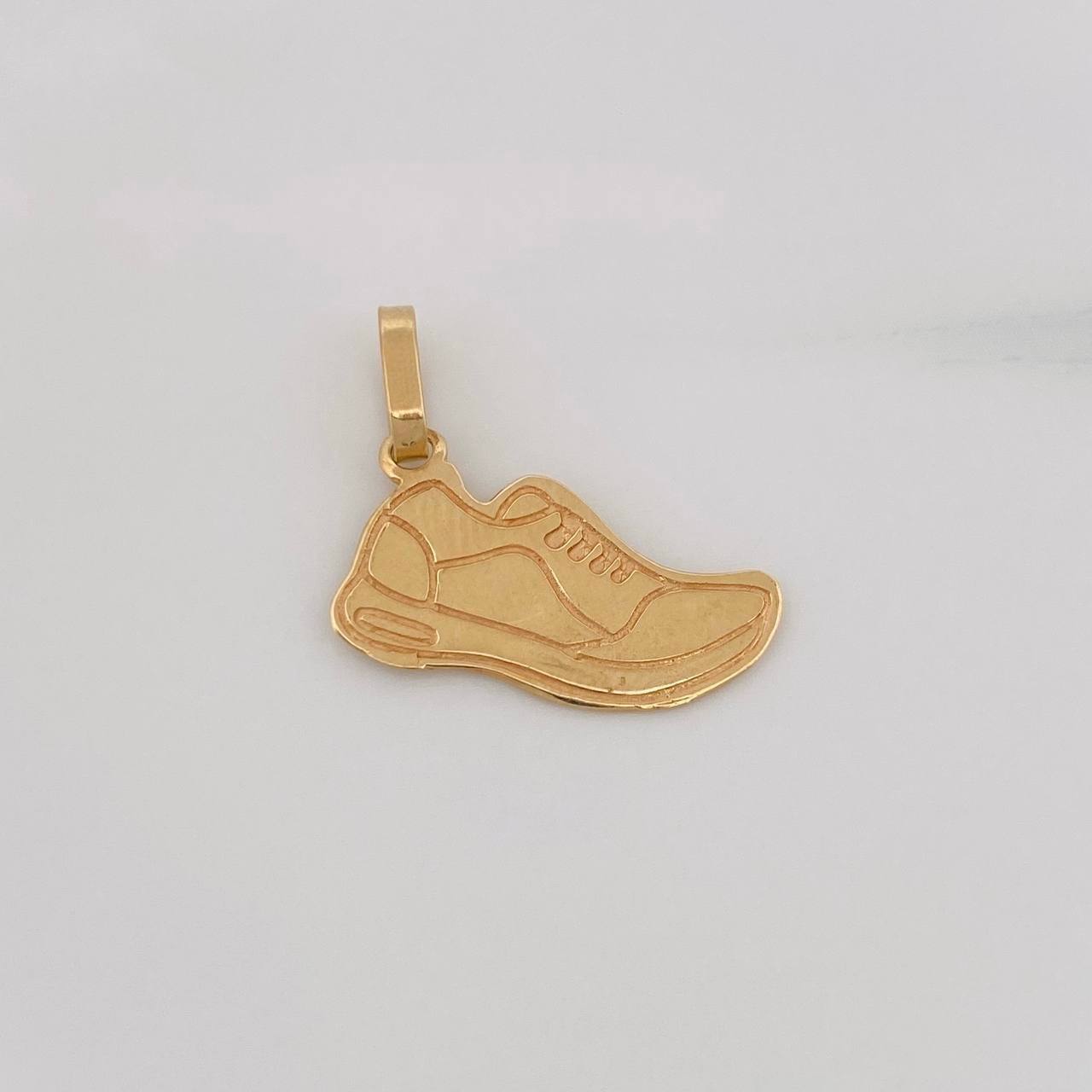 Dije Tenis 0.85g / 3/4 in Oro Amarillo 18K