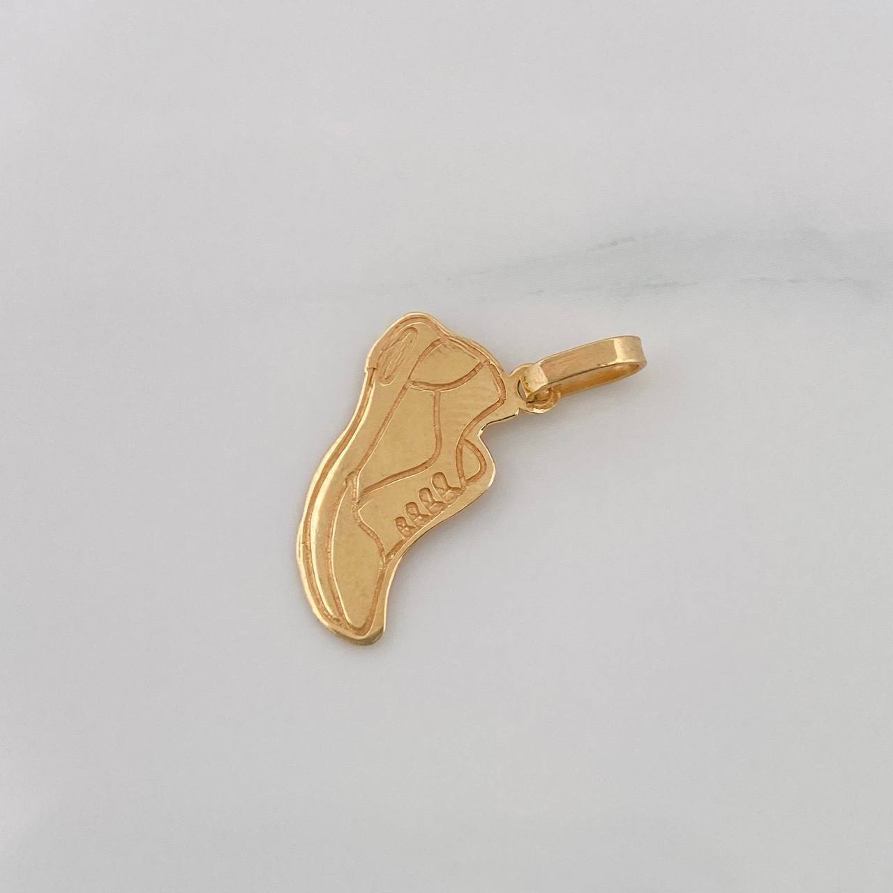 Dije Tenis 0.85g / 3/4 in Oro Amarillo 18K