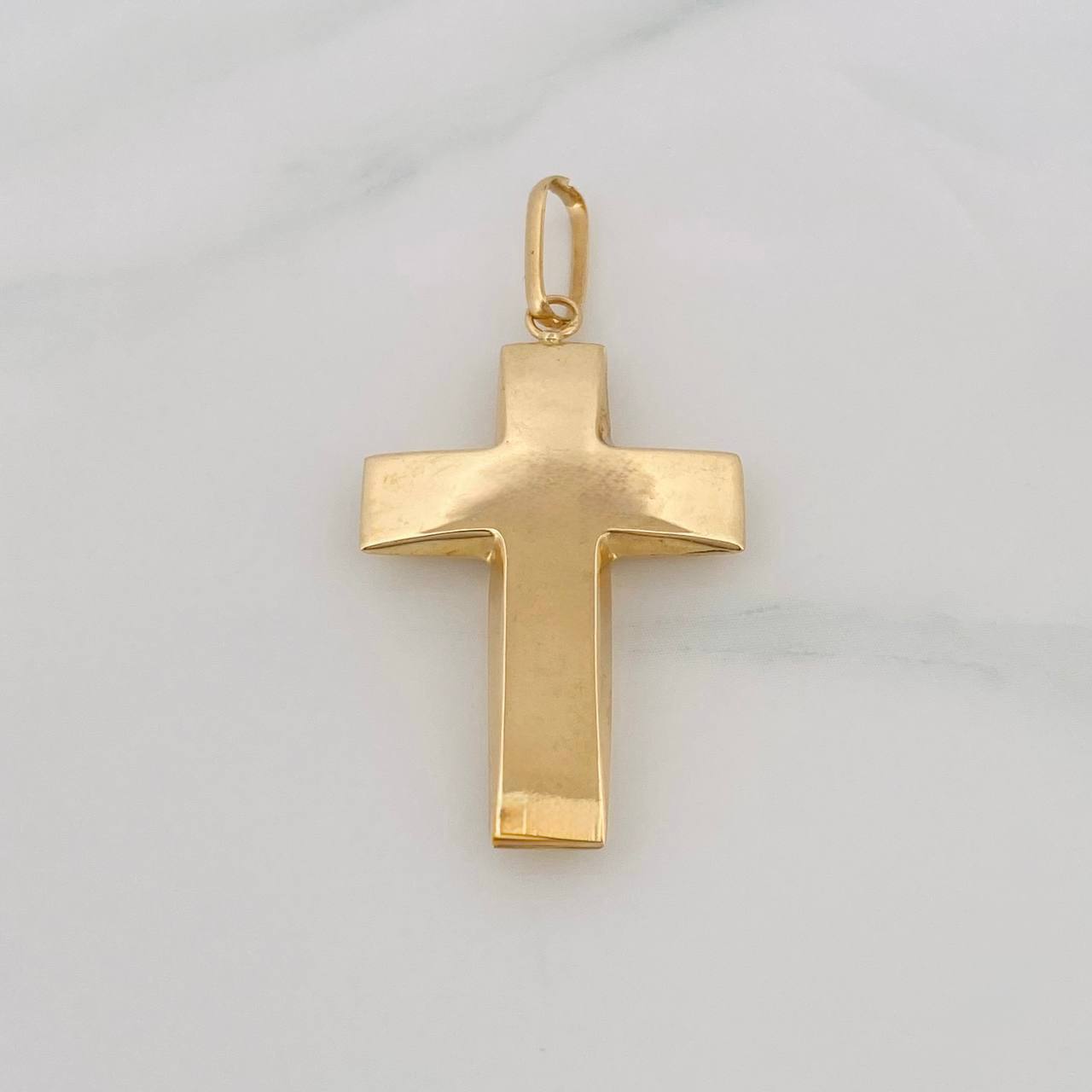Dije Cruz 1.95g / 1 1/2 in Oro Amarillo 18K