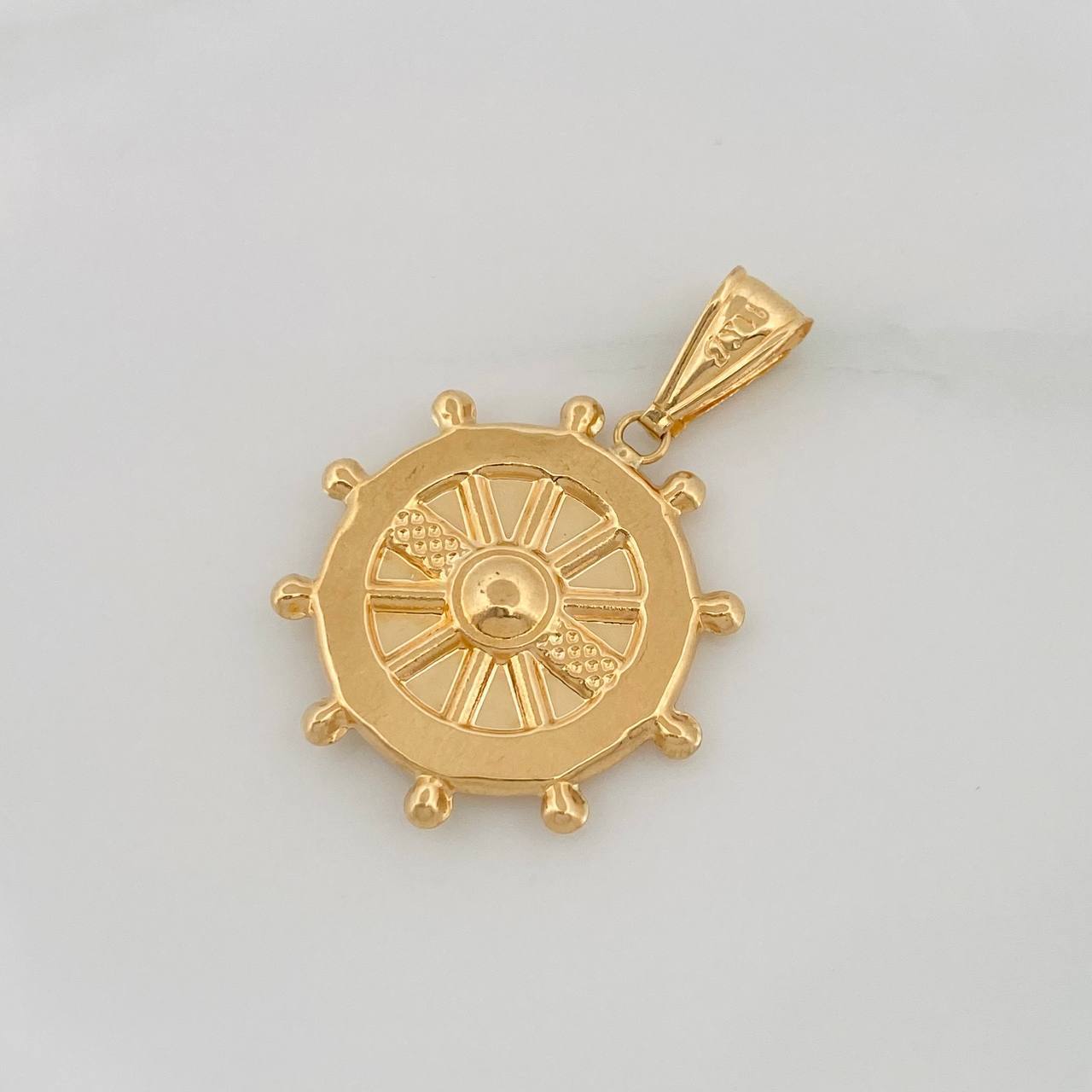 Pendant Helm 2.3g / 1 1/4 in 18K Yellow Gold