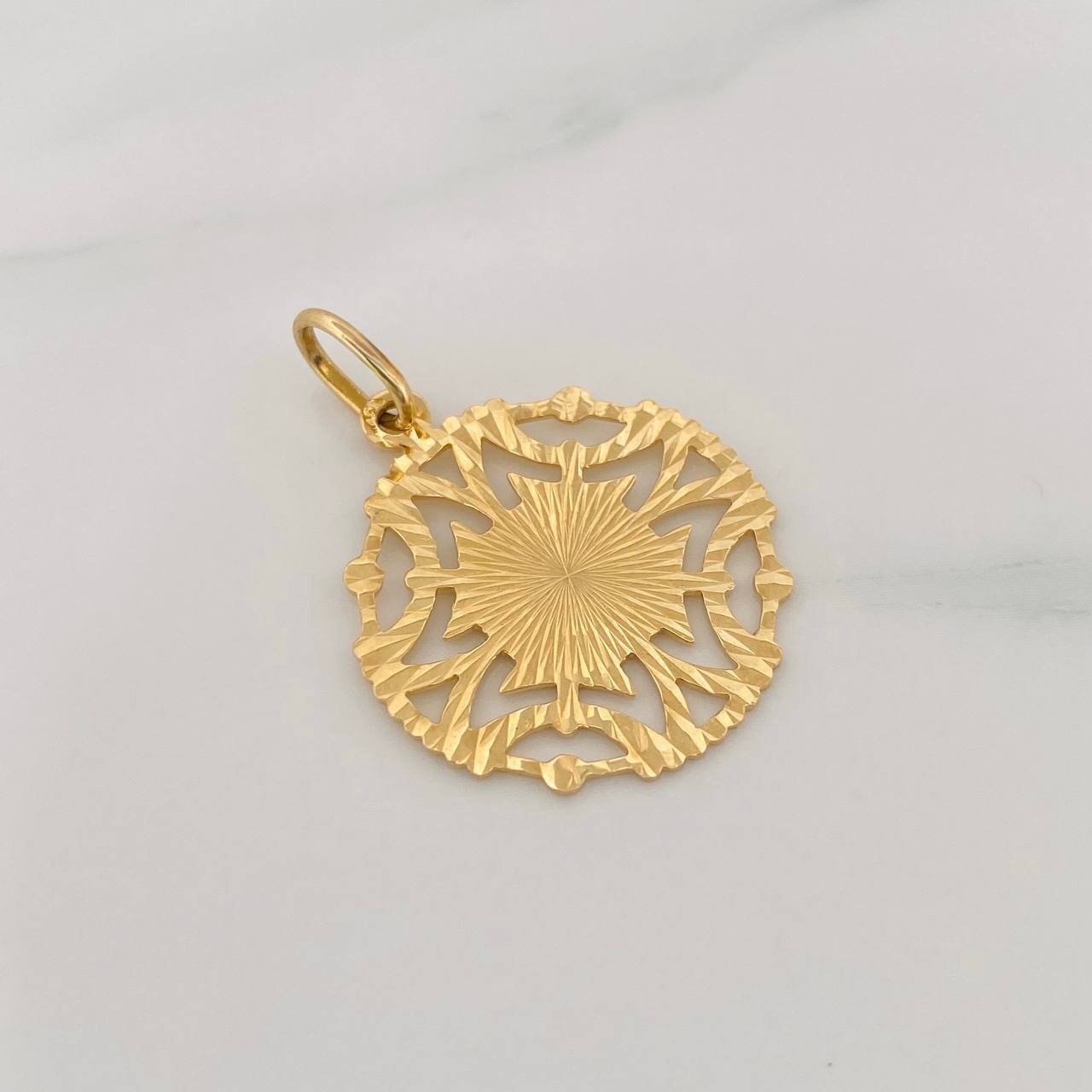 Dije Mandala 2.55g / 1 1/4 in Oro Amarillo 18K