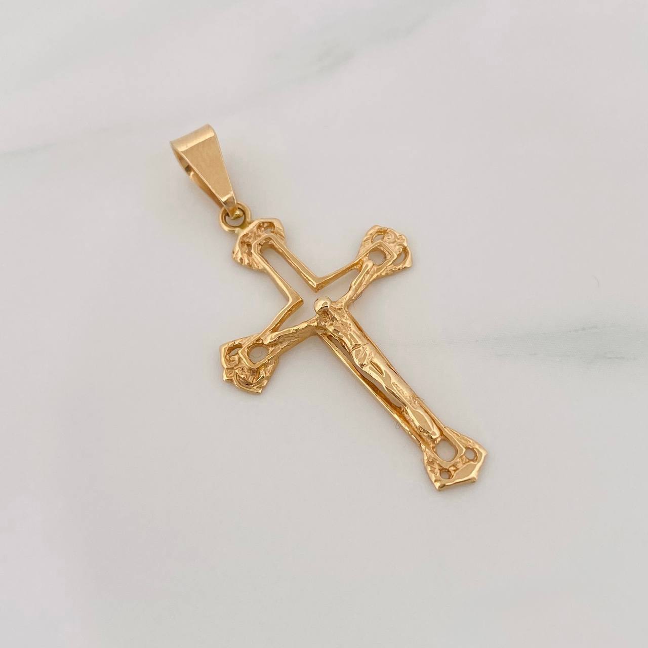 Dije Silueta Cruz Cristo 2g / 1 1/2 in Oro Amarillo 18K