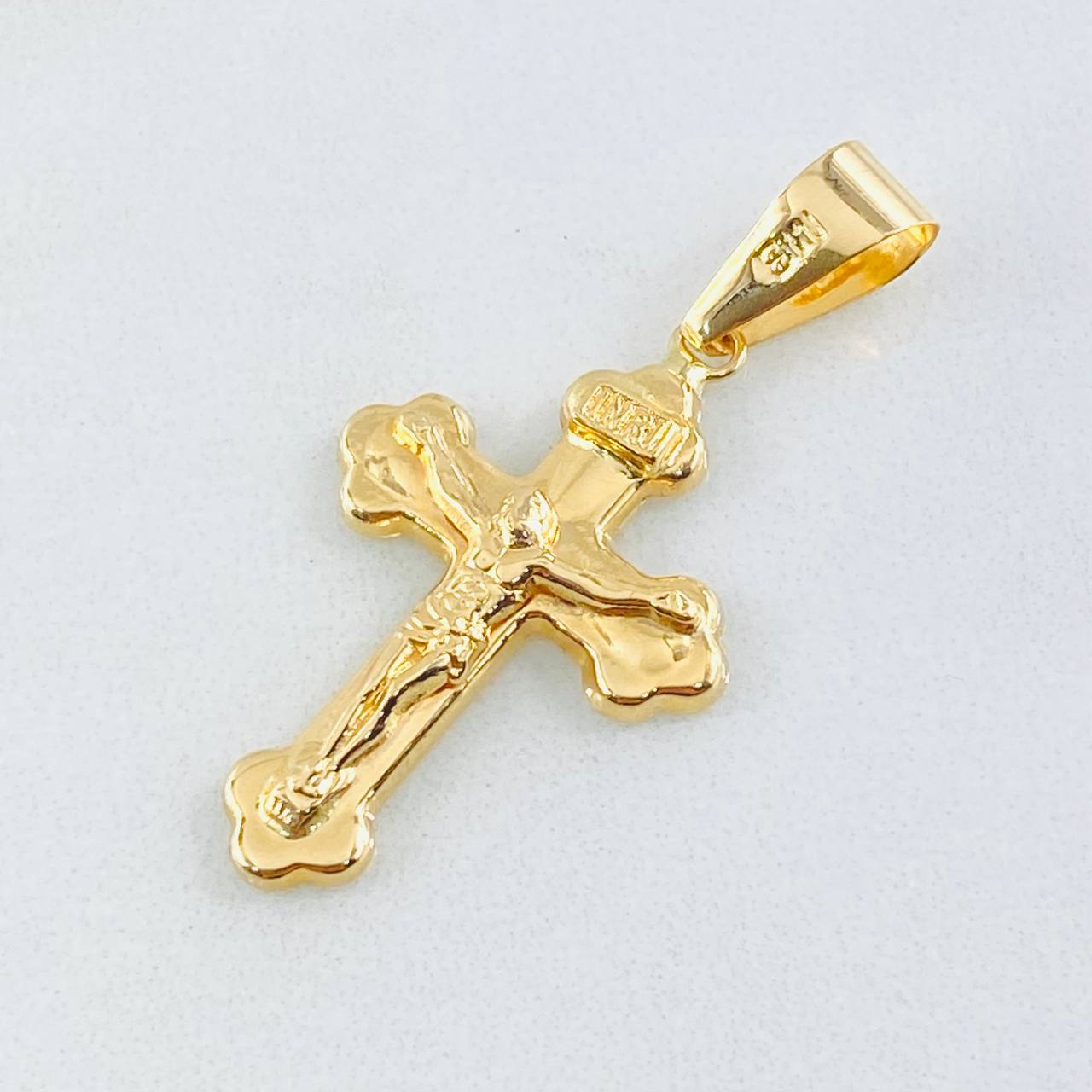 Dije Crúz Cristo Florenciada 1.95gr / 1 1/2 in / Oro Amarillo 18K