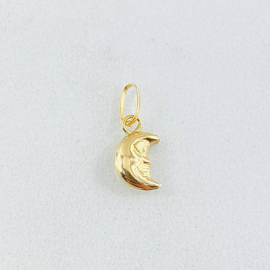 Moon Pendant 0.2gr / 1/2 in / 18K Gold