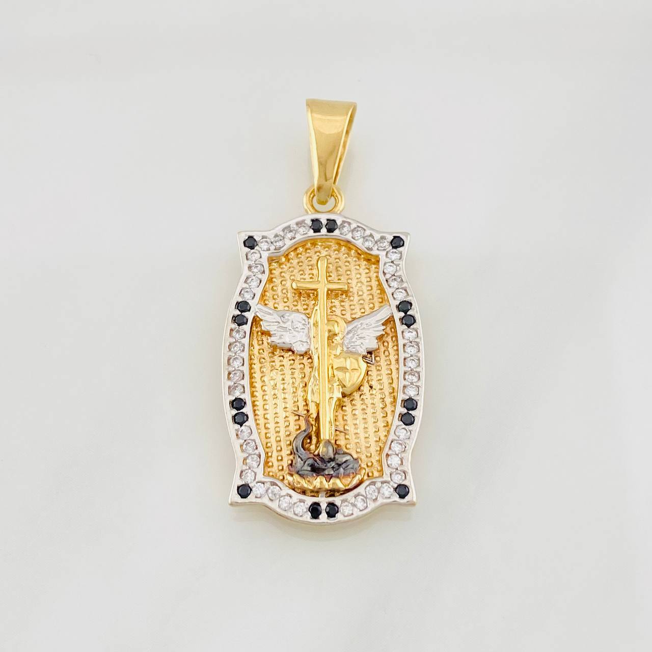 Saint Michael Archangel Pendant 4.65g / 1 1/2 in Three Golds 18K