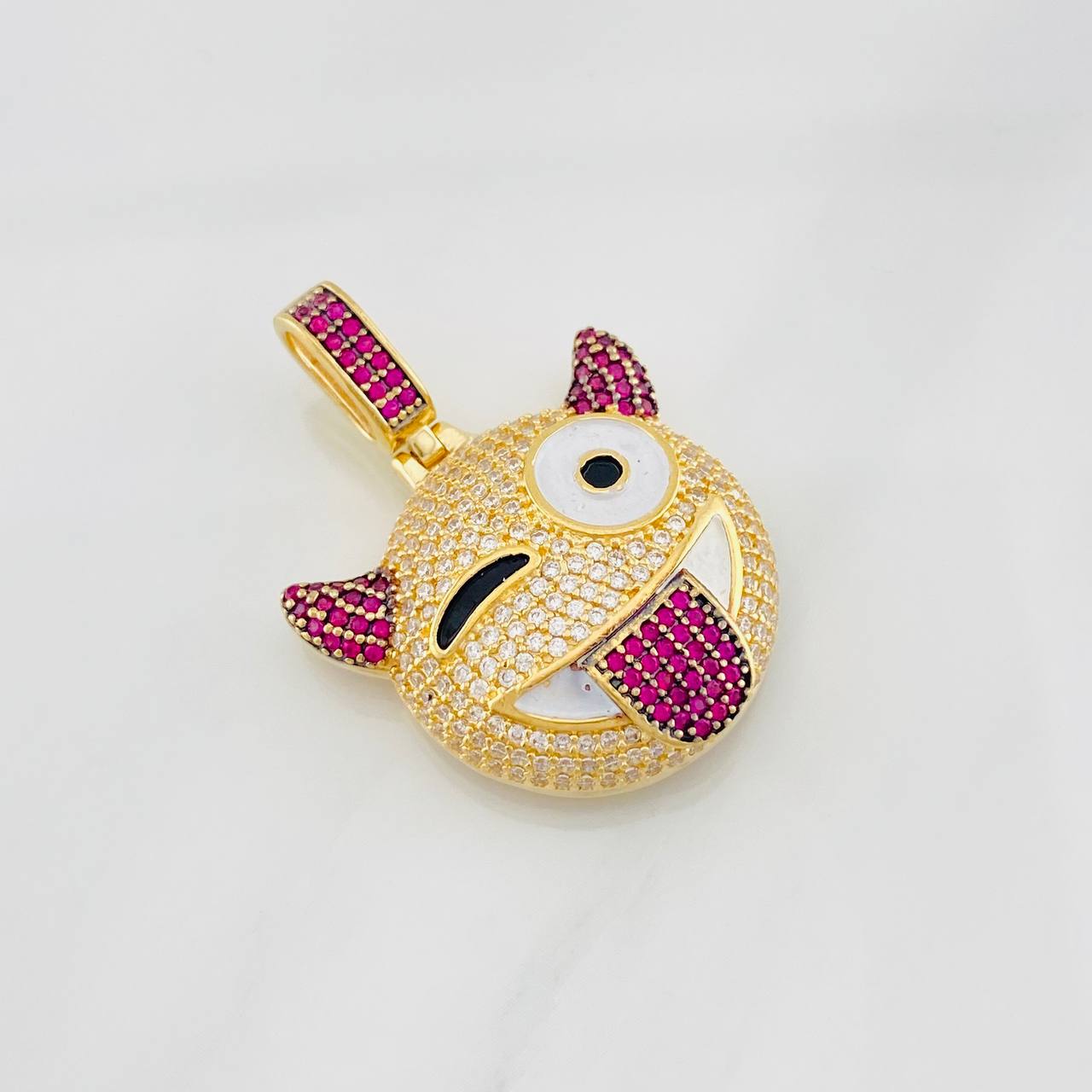 Dije Emoji Diablo 8.25g / 1 1/2 in Dos Oros Negro Amarillo 18K