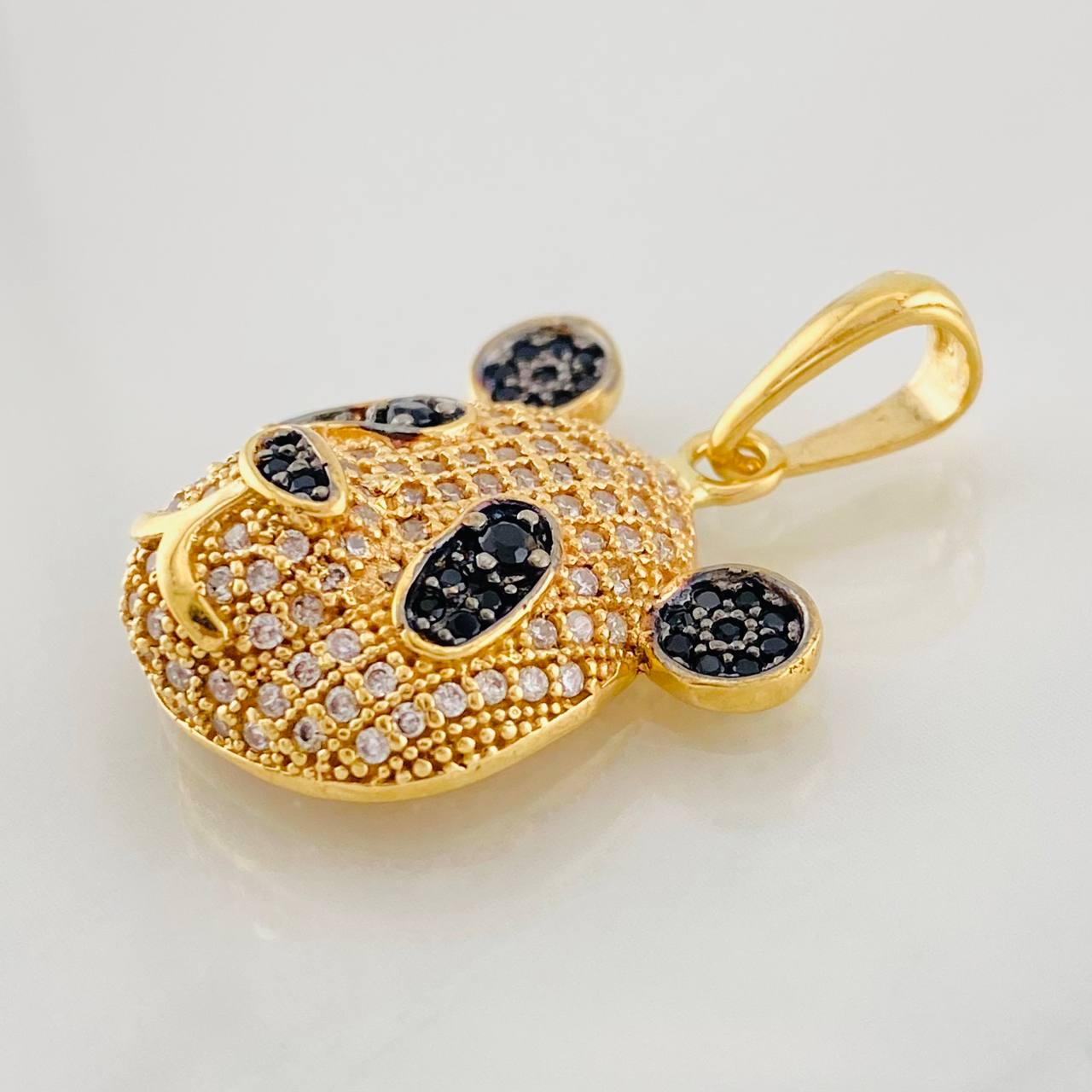 Dije Rostro Oso 4.5g / 1 1/4 in Dos Oros Negro Amarillo 18K