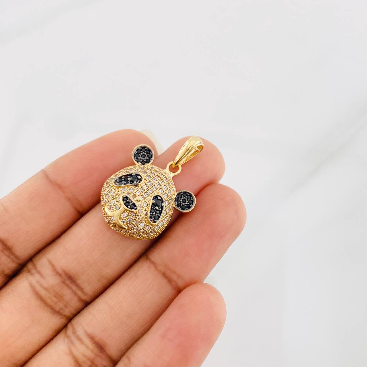 Dije Rostro Oso 4.5g / 1 1/4 in Dos Oros Negro Amarillo 18K