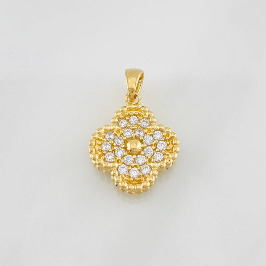 Clover Pendant 2.7g / 3/4 in 18K Yellow Gold