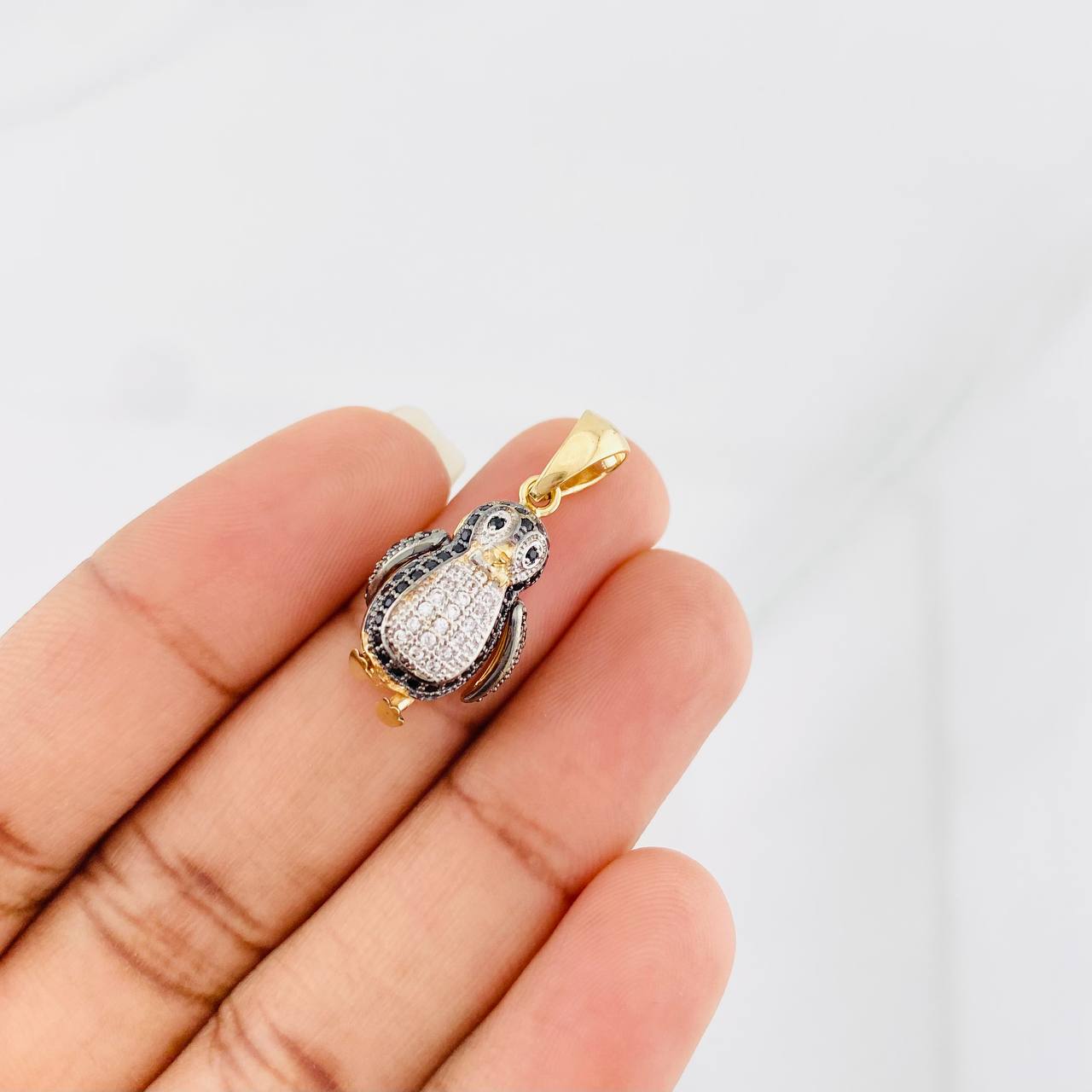 Dije Pinguino 3.65g / 1 in Tres Oros 18K