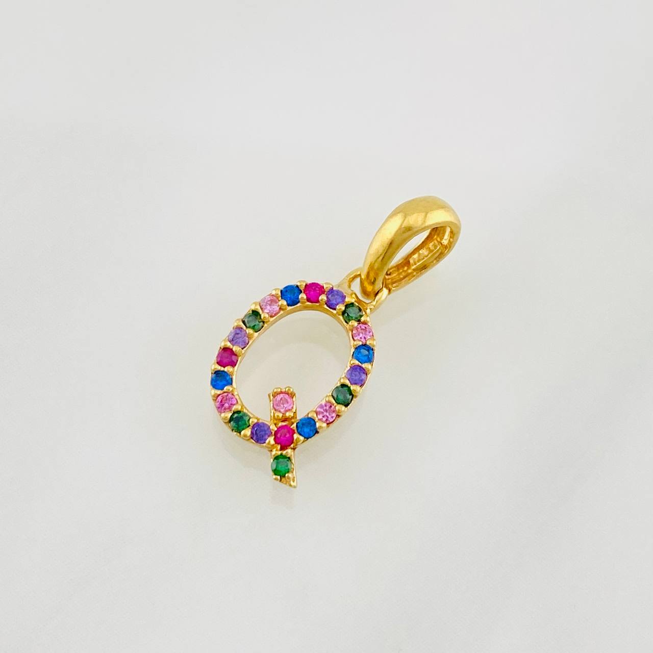 Pendant Letter Q 0.7g / 1/2 in Yellow Gold 18K