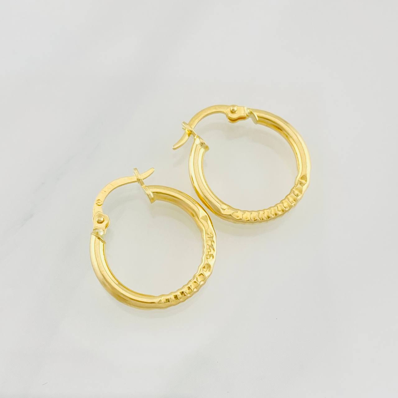 Candongas Itati 1.75g / 1 1/4 in Oro Amarillo 18K