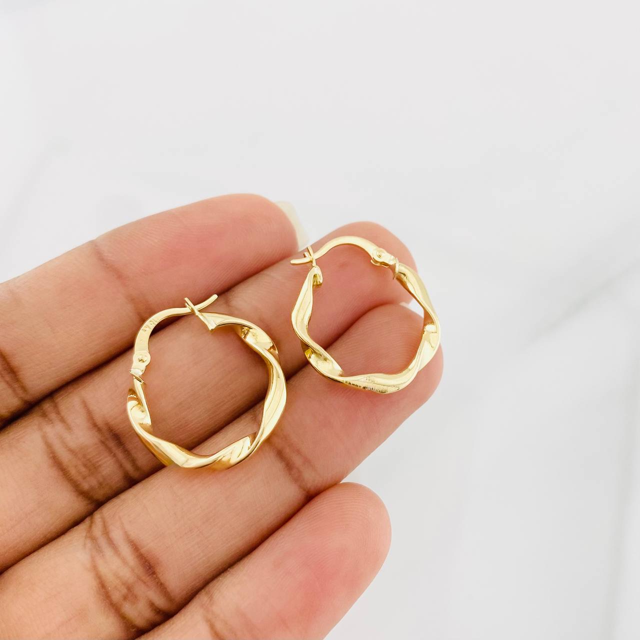 Candongas Deis 1.5g / 3/4 in Oro Amarillo 18K