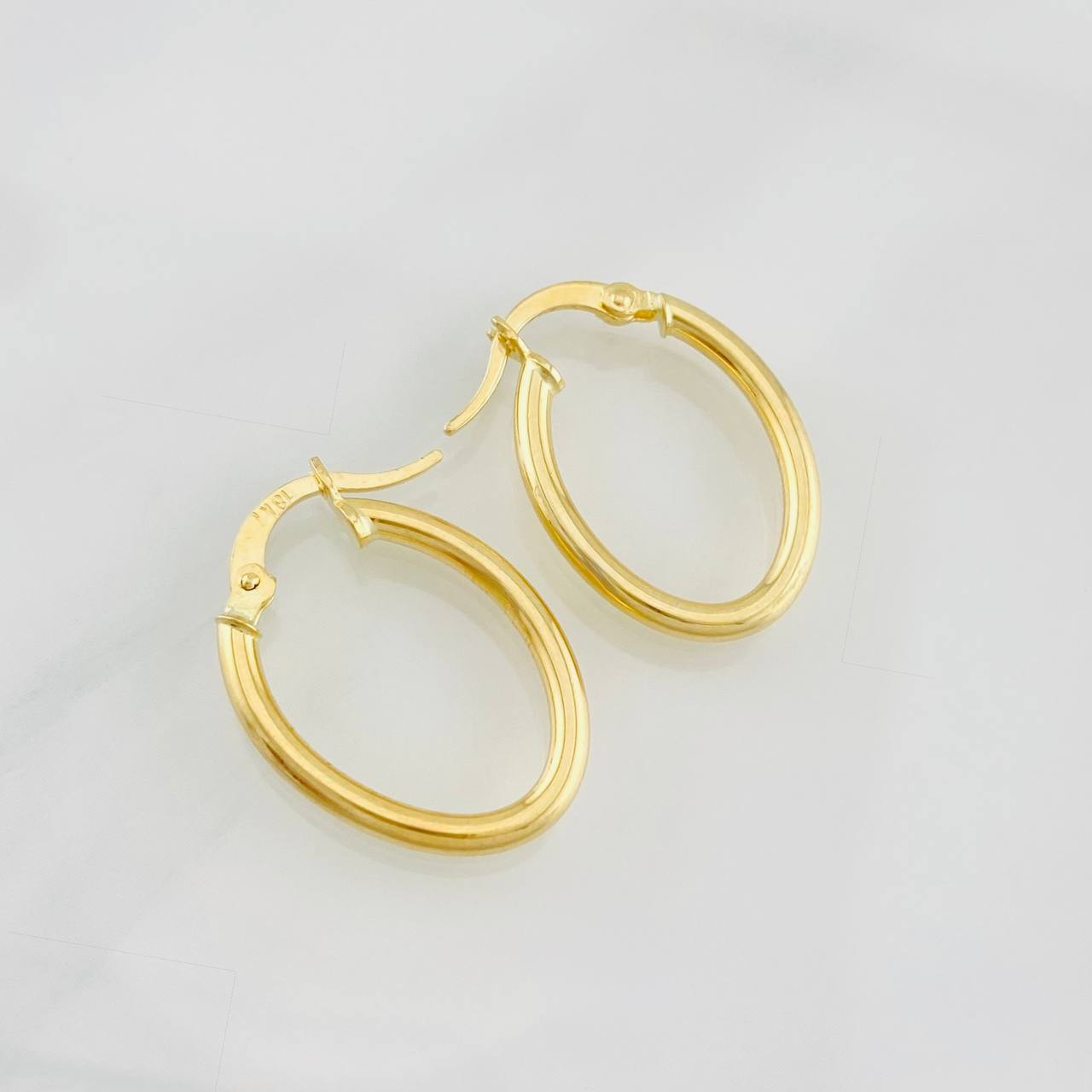 Candongas Diani 1.35g / 1 in Oro Amarillo 18K