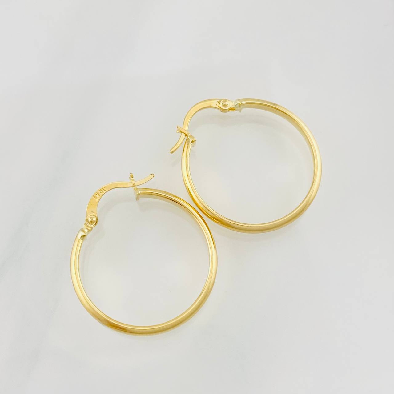 Candongas Fabi 1.35g / 1 in Oro Amarillo 18K