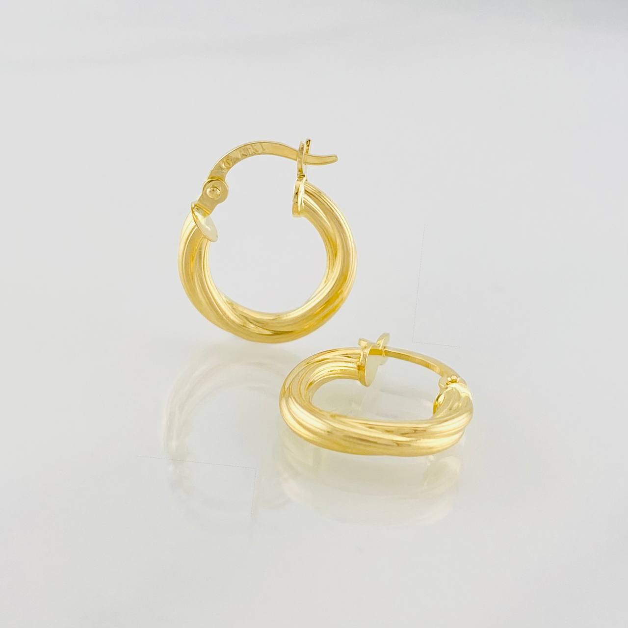 Candongas Mary 1.4g / 3/4 in Oro Amarillo 18K