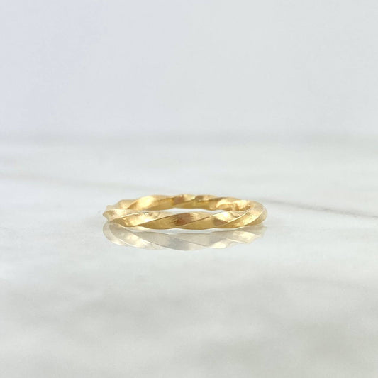 Twisted Ring 1.8gr / T4 1/2 / Yellow Gold