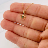 Set Cadena Veneciana + Dije Gatito esmeralda 0.5 pts / 1.25g / 15 3/4 in Oro Amarillo 18K